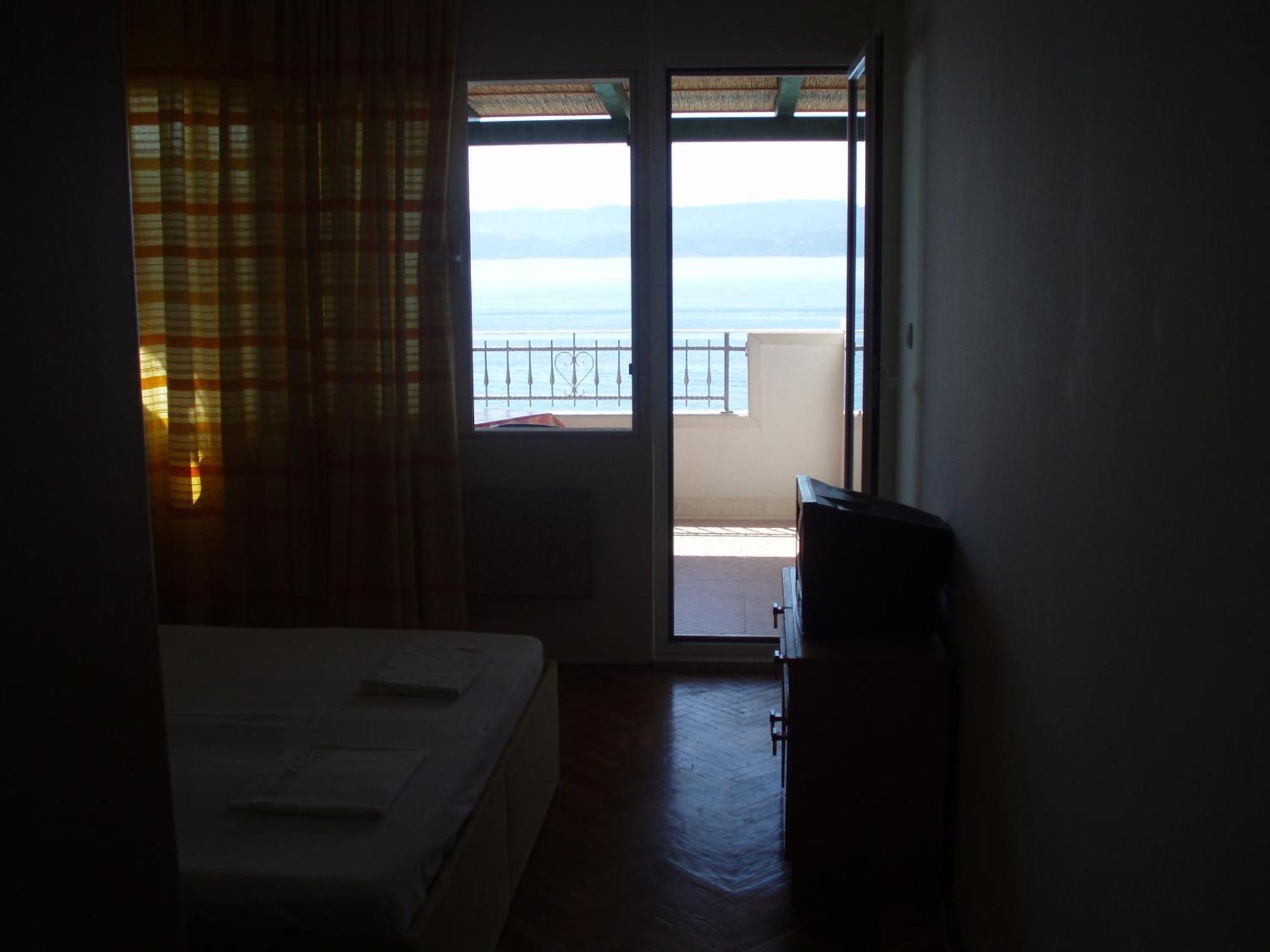 Apartments Agava-Mirjana โอมิช ห้อง รูปภาพ