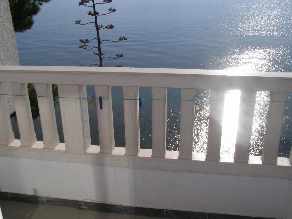 Apartments Agava-Mirjana โอมิช ห้อง รูปภาพ